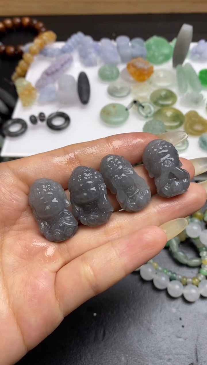 定制翡翠未镶嵌翡翠毛货~