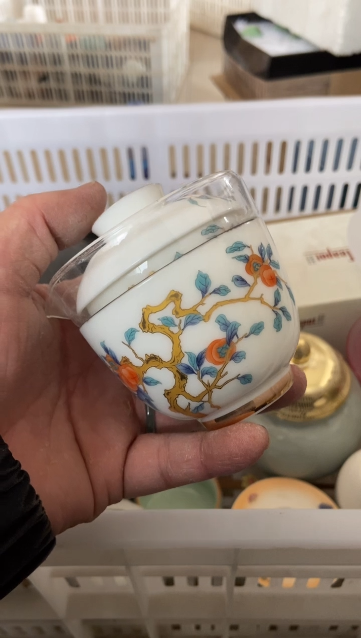 杯无运费险有瑕疵的摄影的产品有使用过的痕迹有点脏介意勿拍