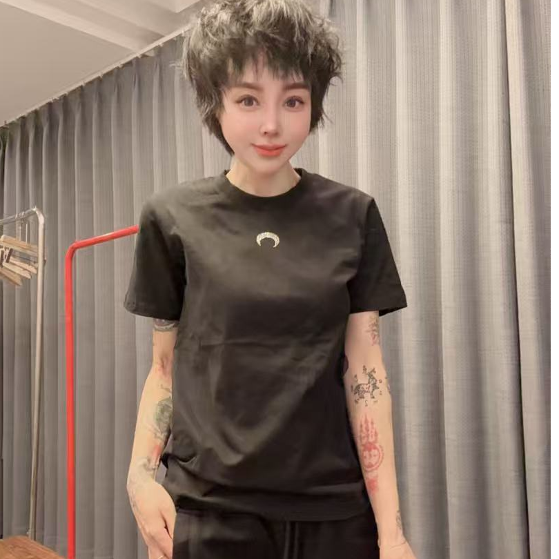 潮流款欧姐家爆款月亮短袖