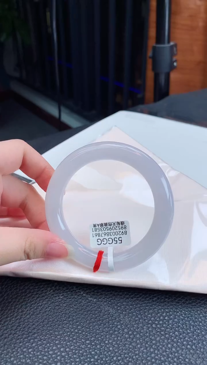 【闪购商品】翡翠手镯未镶嵌缅甸天然翡翠A货手镯