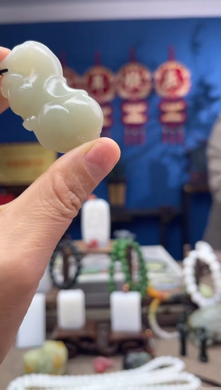 【闪购商品】和田玉颈饰未镶嵌1