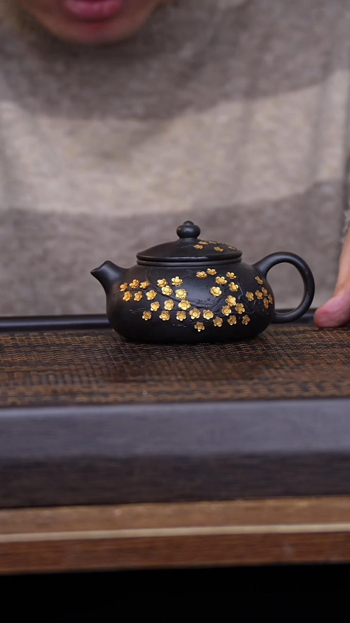 【闪购商品】紫砂茶壶456879321546789
