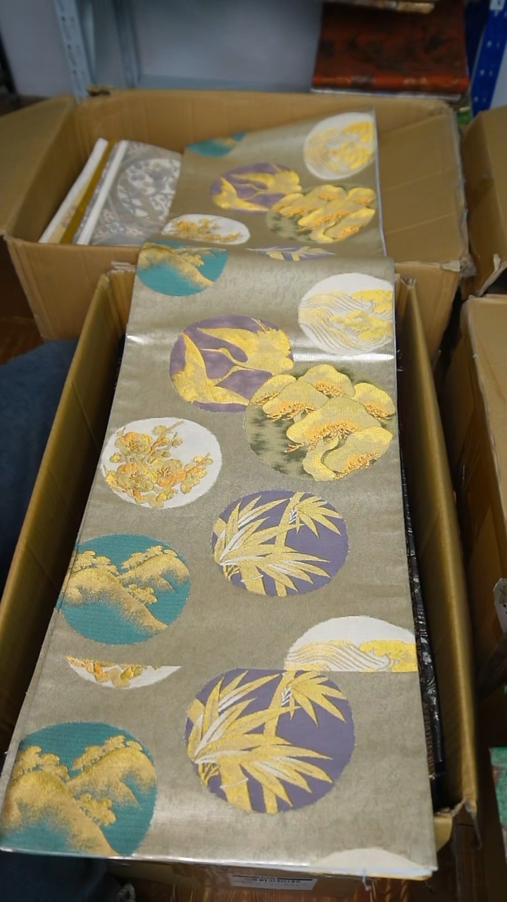 织绣9箔底琳派花卉