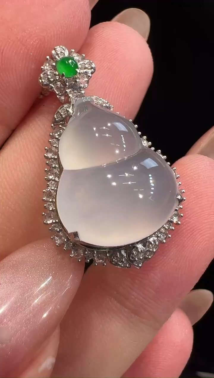 翡翠18K金镶嵌吊坠(不含链)吊坠