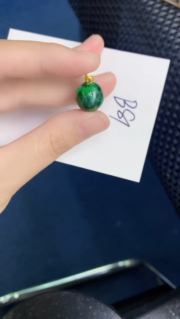 【闪购商品】翡翠颈饰18K金镶嵌000000000