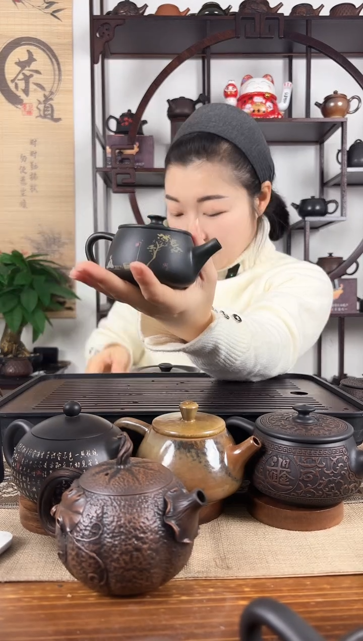 【闪购商品】壶球孔 120cc 阴刻阳填 汉瓦壶