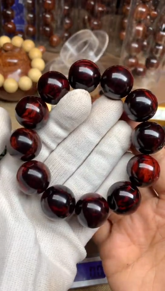 【闪购商品】降真香手串/手链红降手串