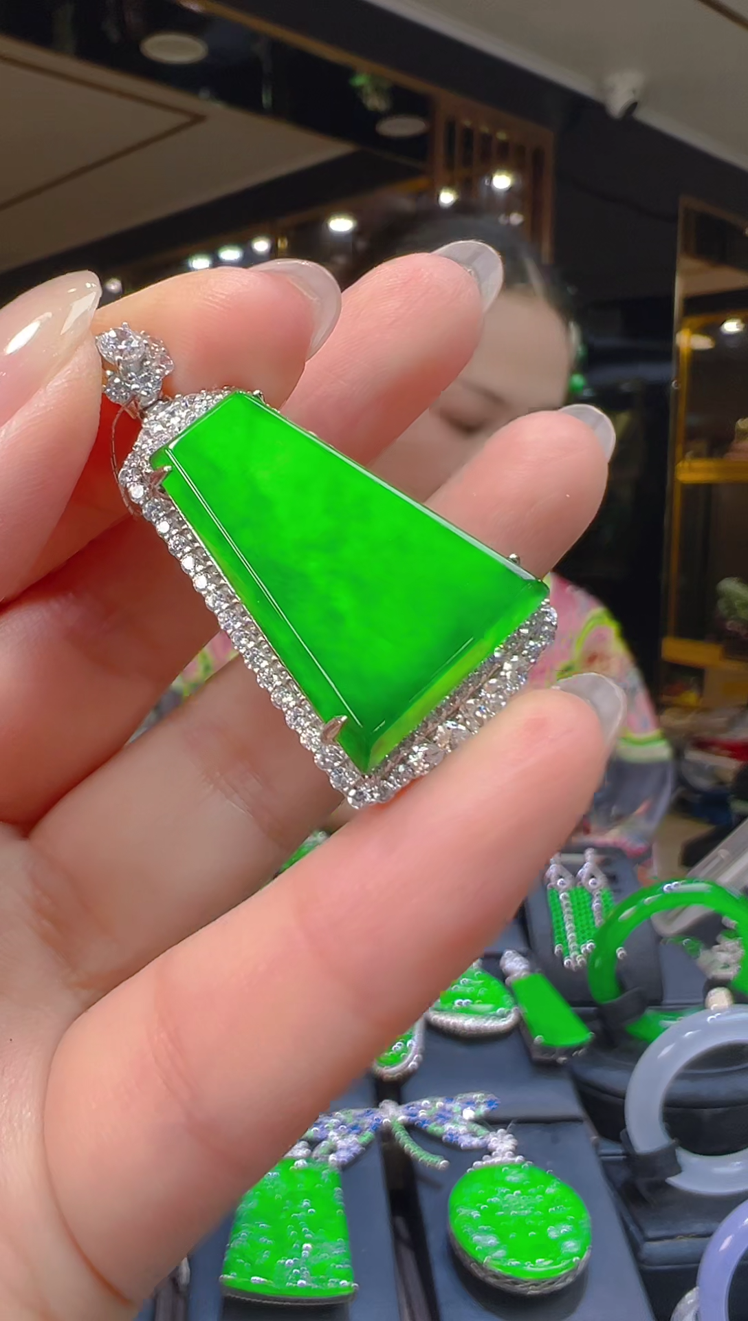 吊坠(赠链)银S925镶嵌翡翠027（多样性发其一）