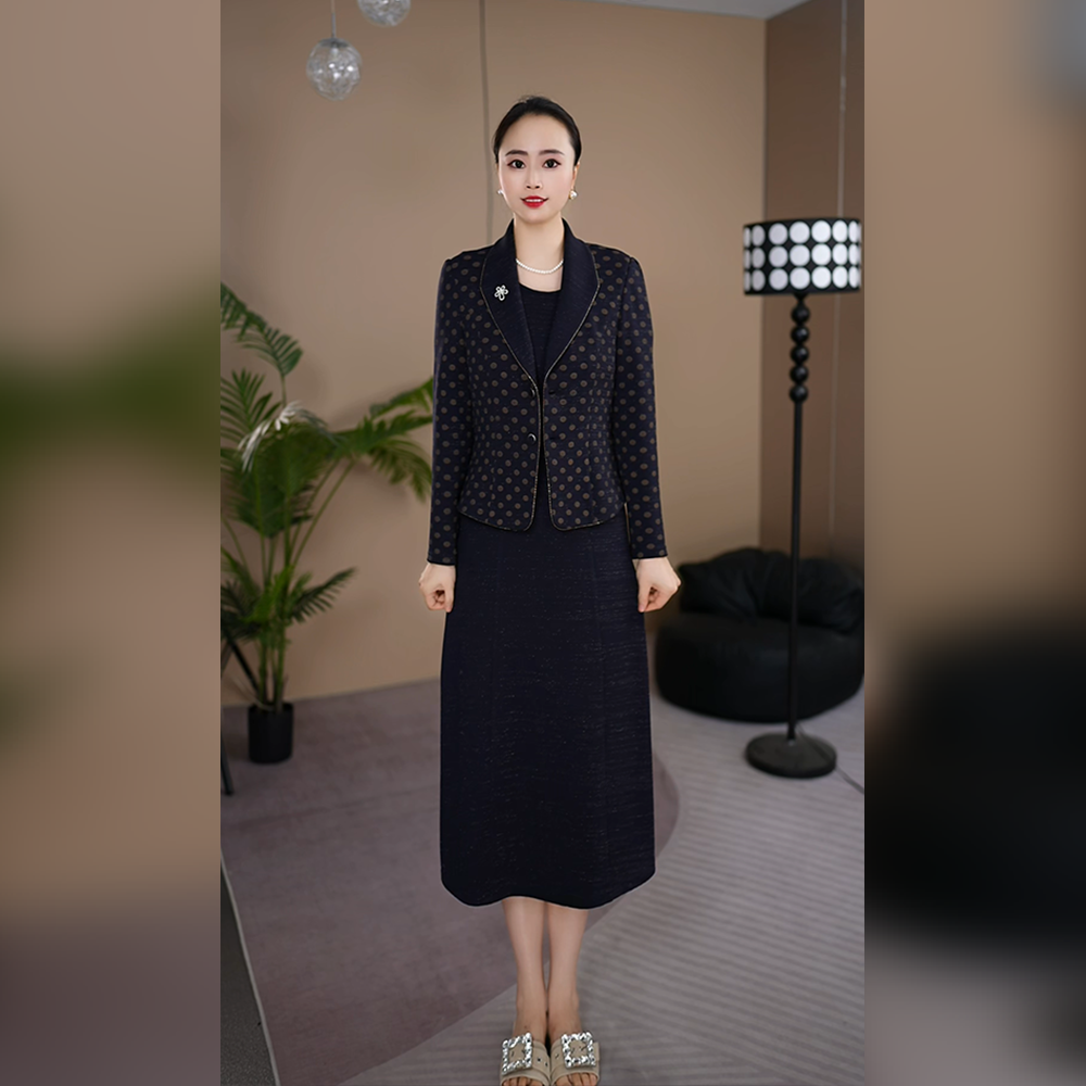高端时尚长袖连衣裙女2025秋季新款气质名媛纯色显瘦假两件裙子