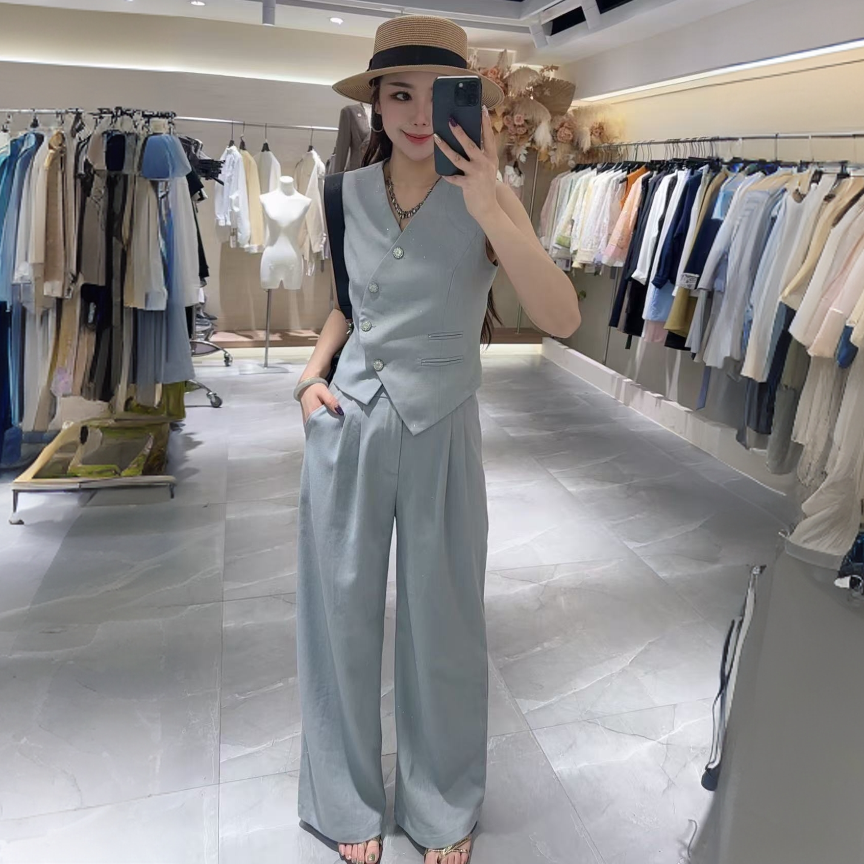 【格子家】休闲风轻熟风时尚套装夏季休闲无袖上衣阔腿裤3668