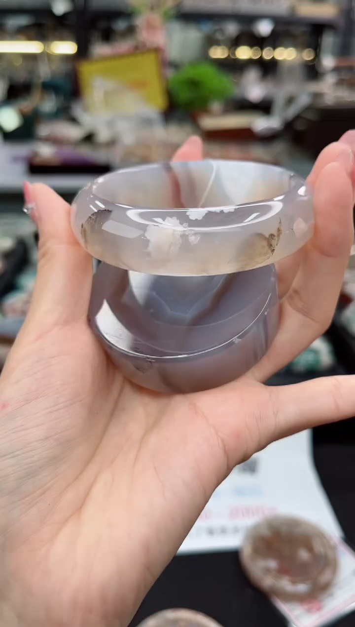 【闪购商品】石英质玉手镯未镶嵌58圈口（赠品镯心）3571248