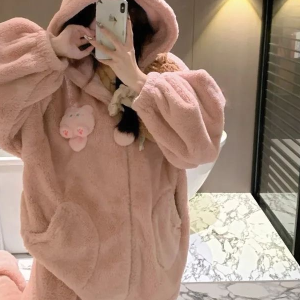 晓晓的舒服睡衣哦