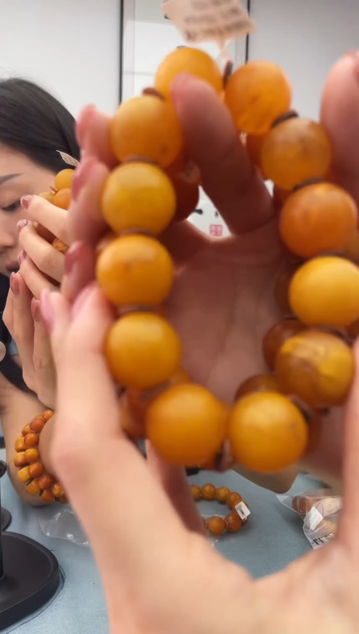 未镶嵌蜜蜡珠宝奇石假一罚十，044.17+微瑕多样性发一件