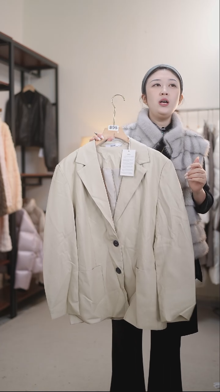 895萌萌直播福利款