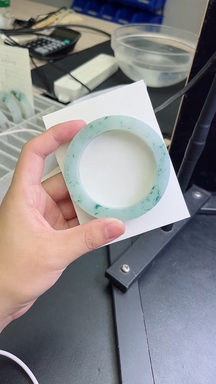 未镶嵌手镯定制翡翠顺*定制