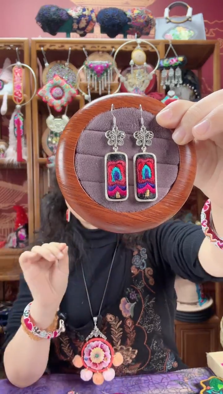 刺绣耳环41甜甜家