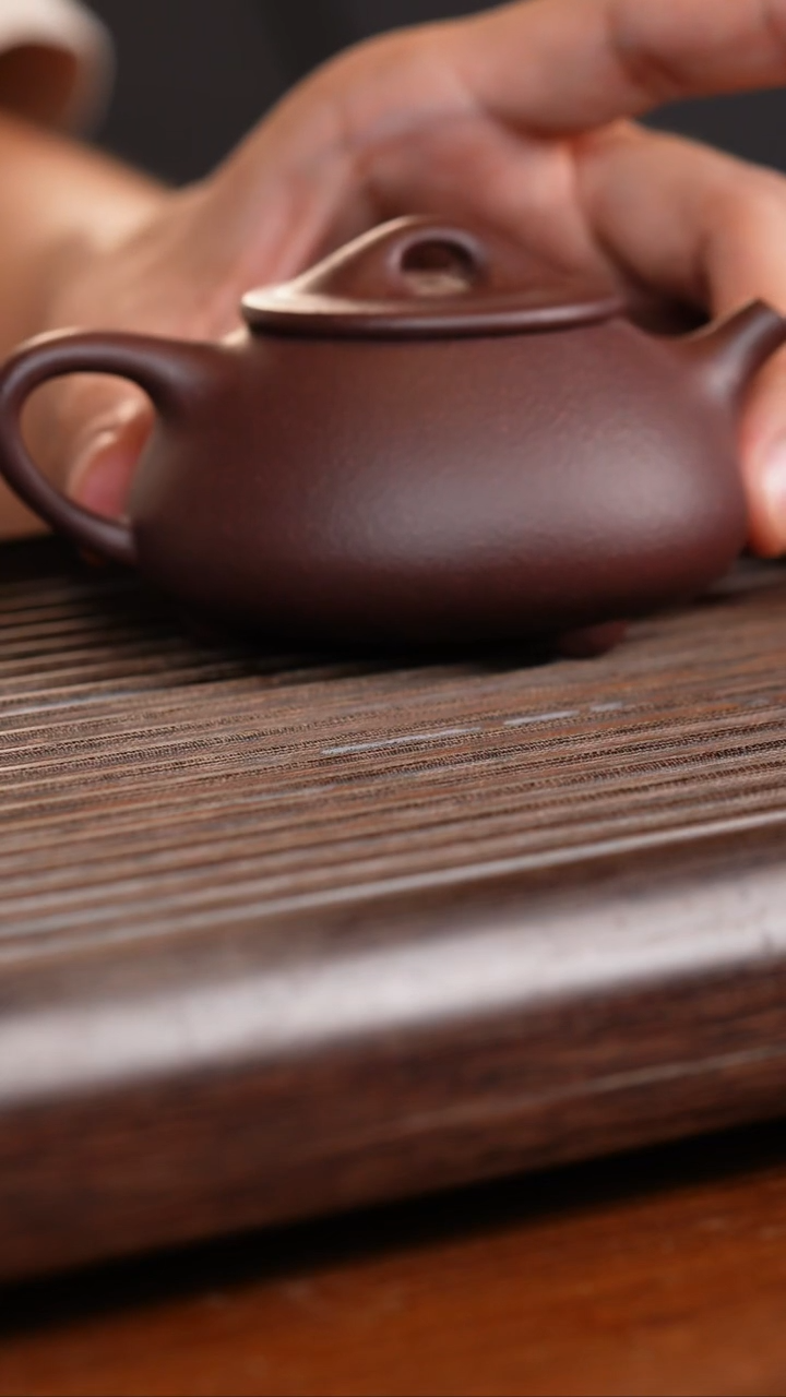 茶壶紫砂宜兴原矿紫泥 景舟石瓢