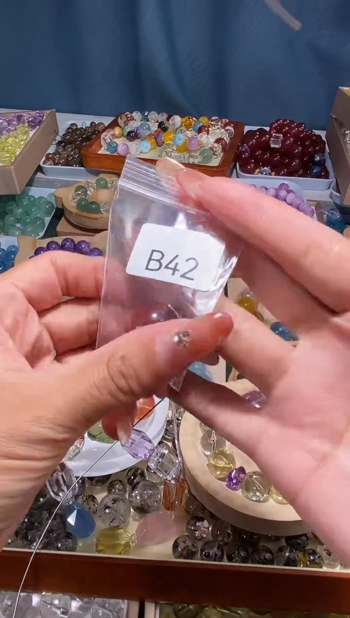 未镶嵌手串水晶z*yB24红胶花圆珠单颗