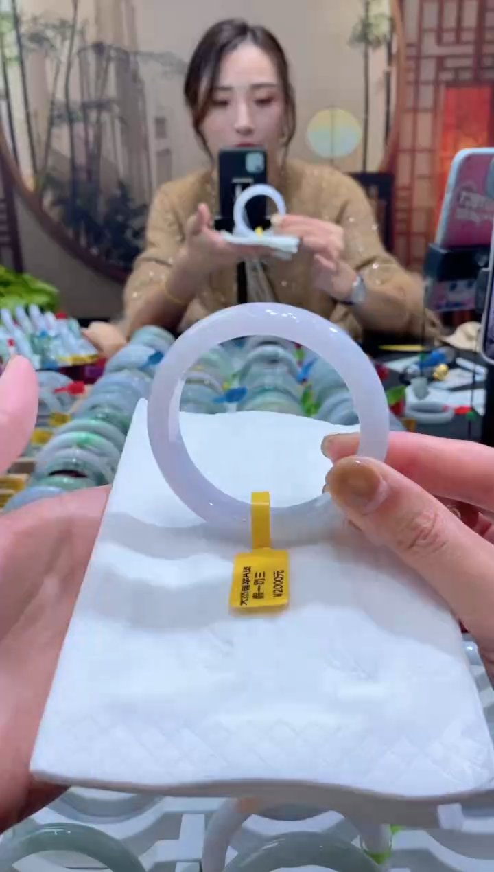 未镶嵌手镯翡翠000075405