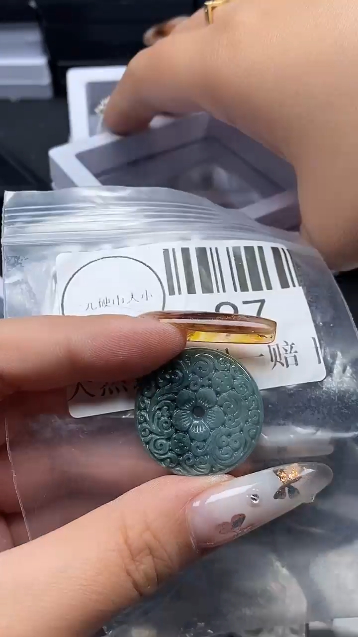 吊坠(不含链)未镶嵌翡翠97