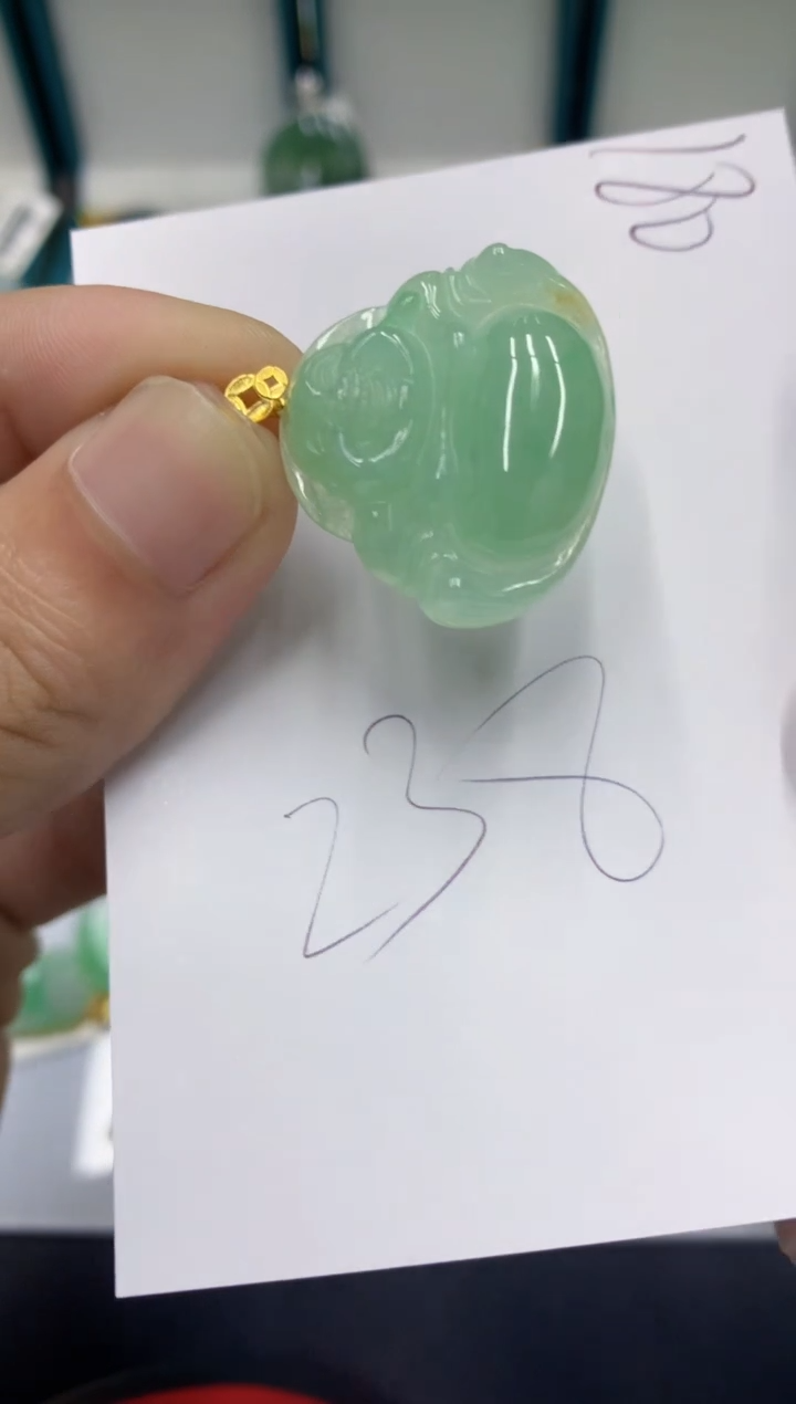 【闪购商品】翡翠颈饰18K金镶嵌翡翠