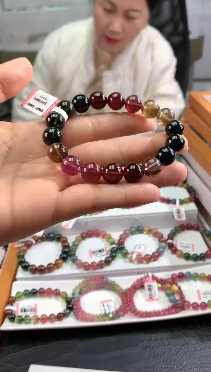 【闪购商品】碧玺手链未镶嵌多样性发一条
