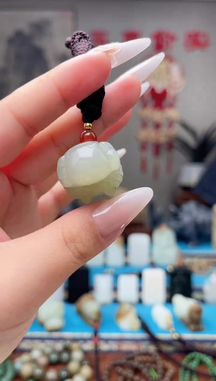 【闪购商品】和田玉挂件未镶嵌1