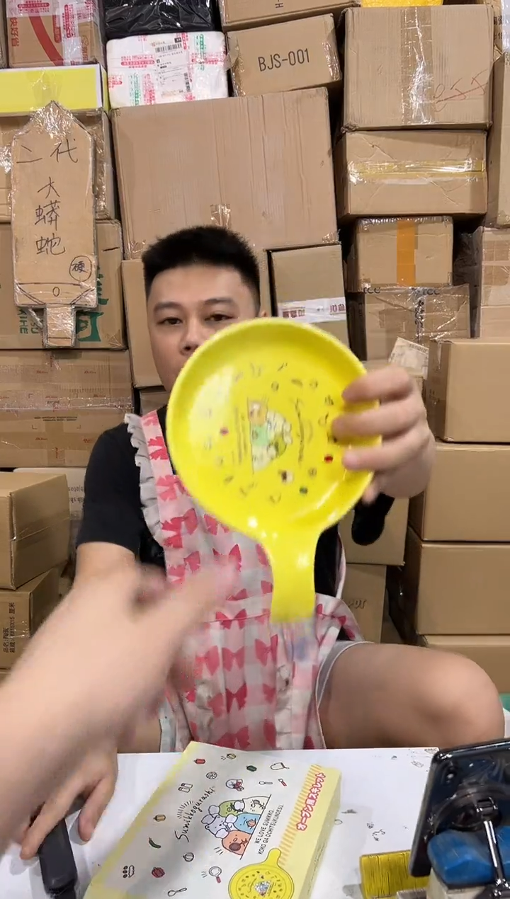 瓷片原盒角落生物把手盘