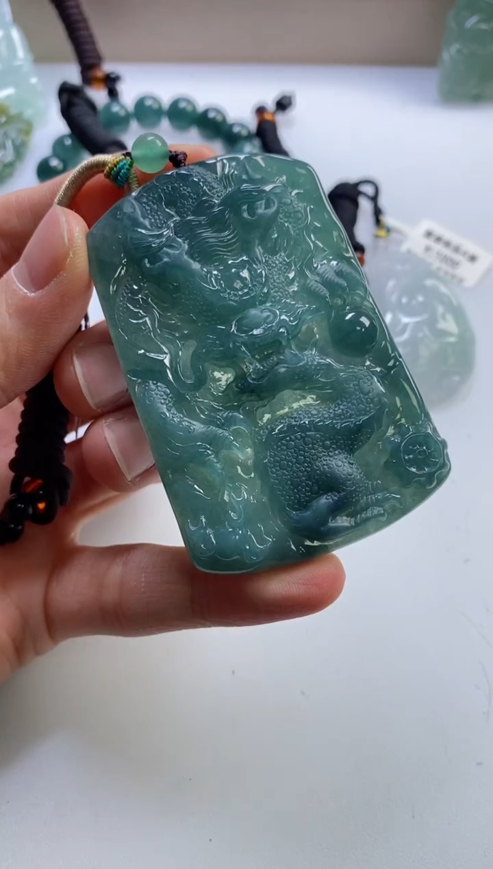 【闪购商品】翡翠挂件未镶嵌