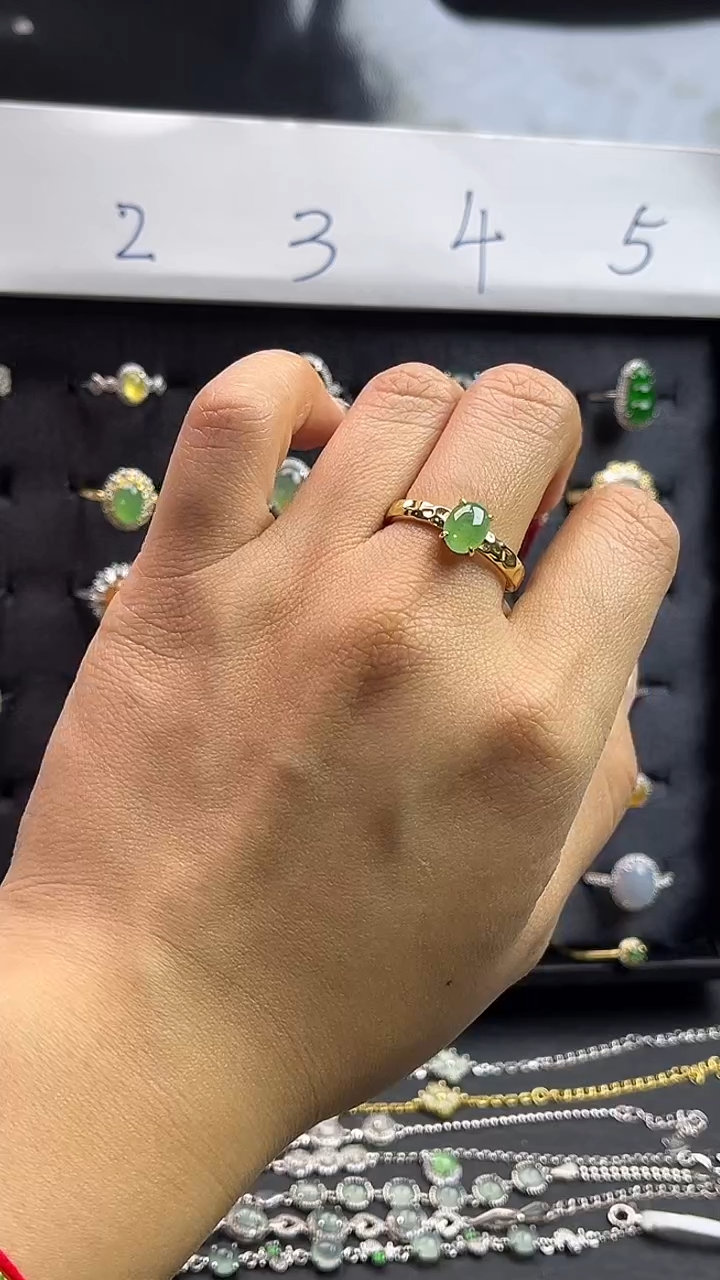 【闪购商品】翡翠戒指未镶嵌女款