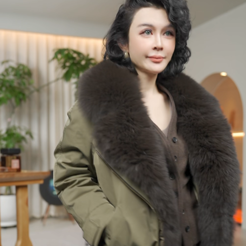 白鹅绒韩系可拆卸狐狸毛领羽绒服外套 25001