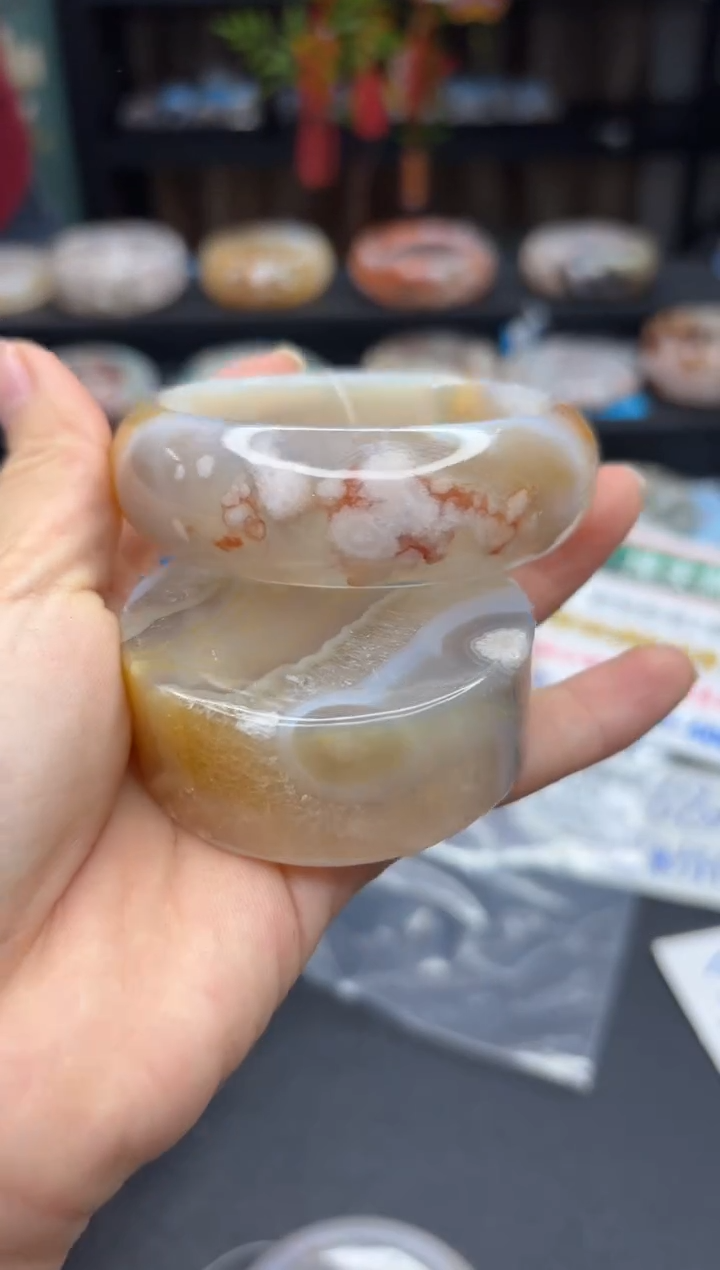 【闪购商品】石英质玉手镯未镶嵌897（58圈赠送镯心）