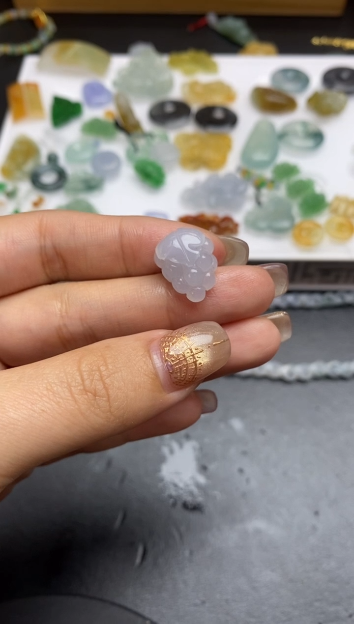 【闪购商品】定制翡翠未镶嵌翡翠毛货~