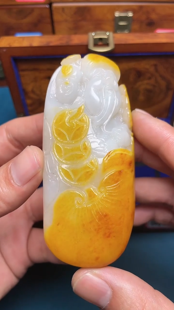 【闪购商品】和田玉把件未镶嵌和田玉