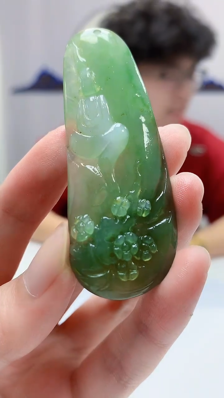 【闪购商品】定制翡翠未镶嵌4688zm-毛货挂件无相114