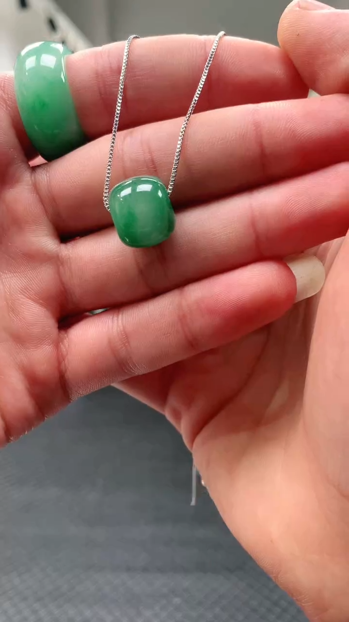 【闪购商品】石英质玉挂件未镶嵌多样发货