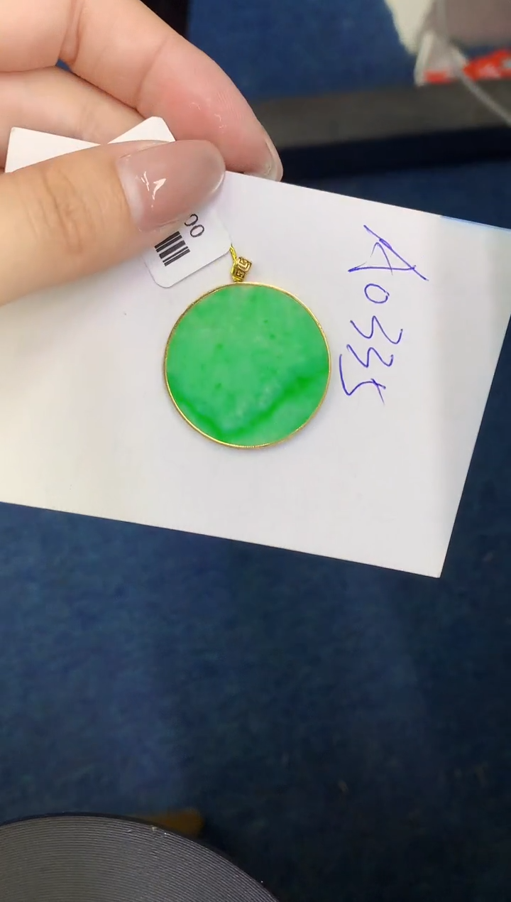 【闪购商品】翡翠18K金镶嵌颈饰0000000000