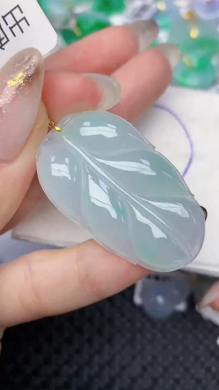 颈饰18K金镶嵌翡翠天然缅甸翡翠a货百元以上9元证书费自理