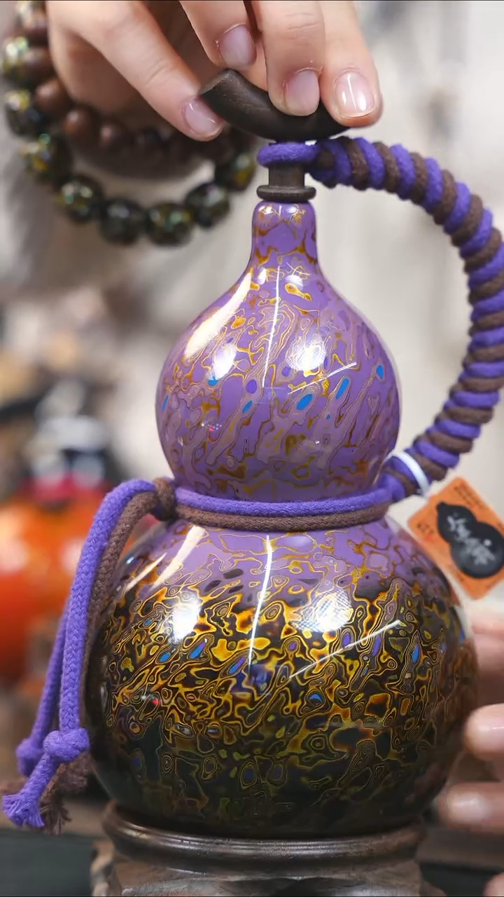 【闪购商品】WT171漆艺酒葫芦不包手串及旋转底座