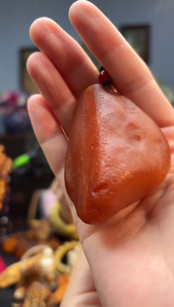 琥珀颈饰未镶嵌吊坠
