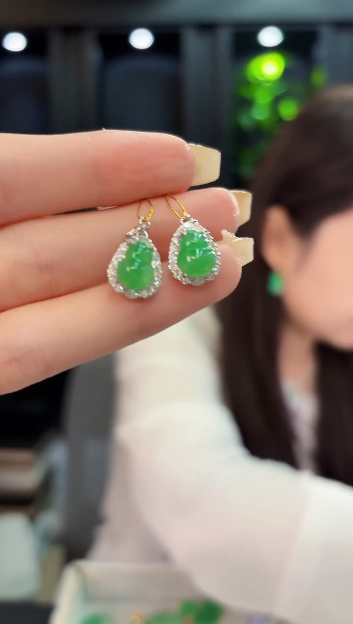 翡翠未镶嵌颈饰缅料A货/多样性发货/一件