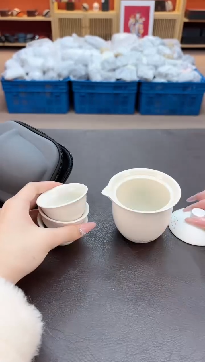 【闪购商品】摆件瓷SC1111111111111