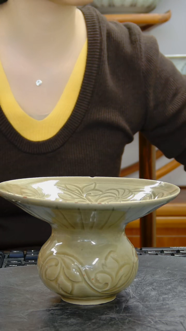 瓶耀州窑刻划牡丹纹渣斗#2042#