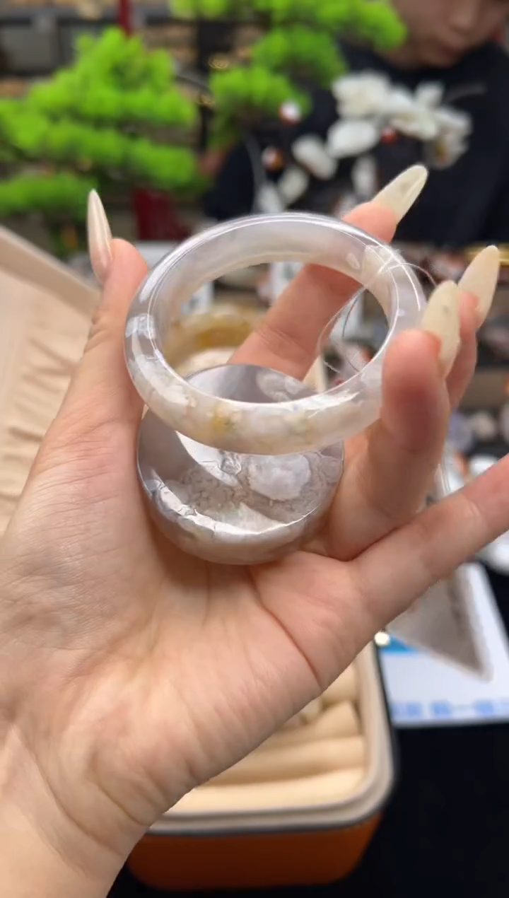 【闪购商品】石英质玉未镶嵌手镯51圈口（赠送镯心）12004