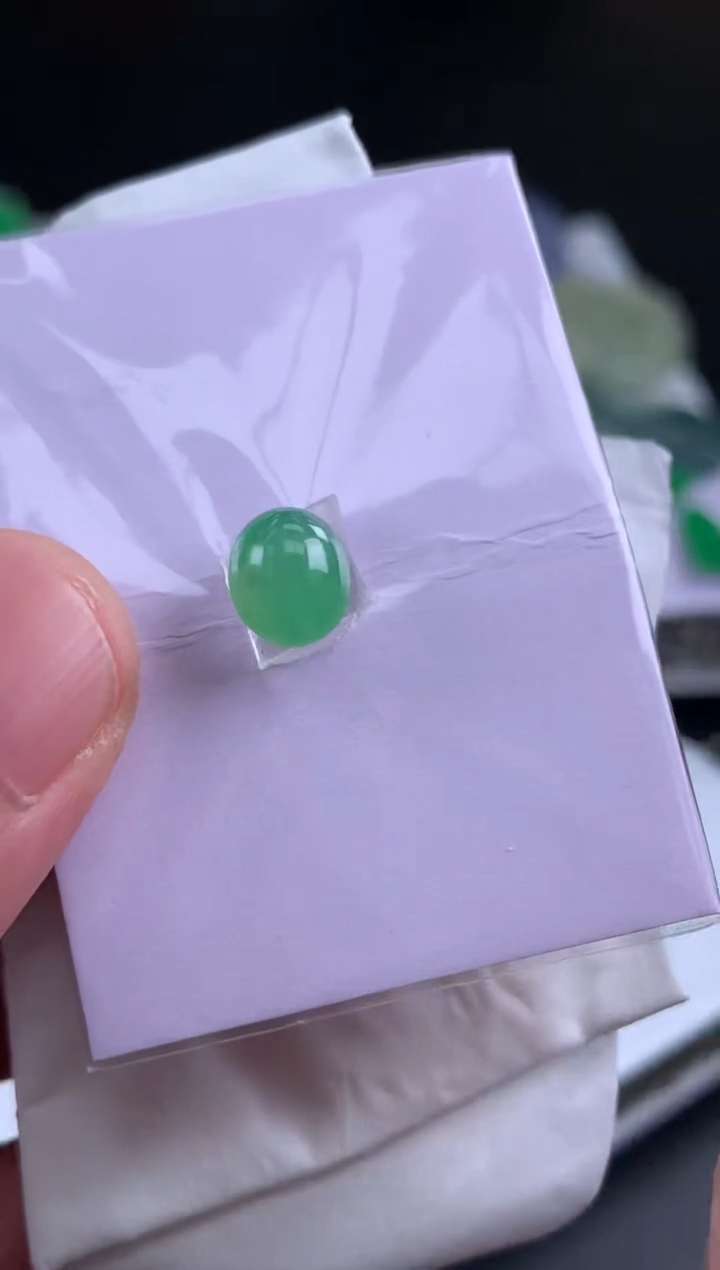 【闪购商品】定制翡翠未镶嵌多样性发一件