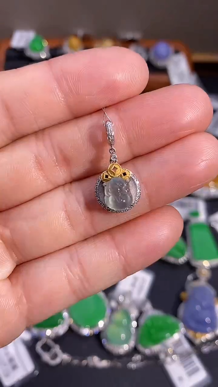 【闪购商品】翡翠吊坠(不含链)18K金镶嵌吊坠