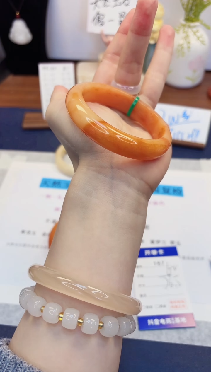 【闪购商品】石英质玉手镯未镶嵌167-财气镯-圈口56