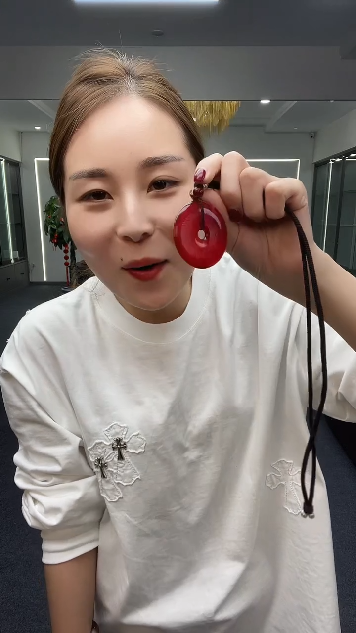 红色平安扣吊坠多样性发货一件
