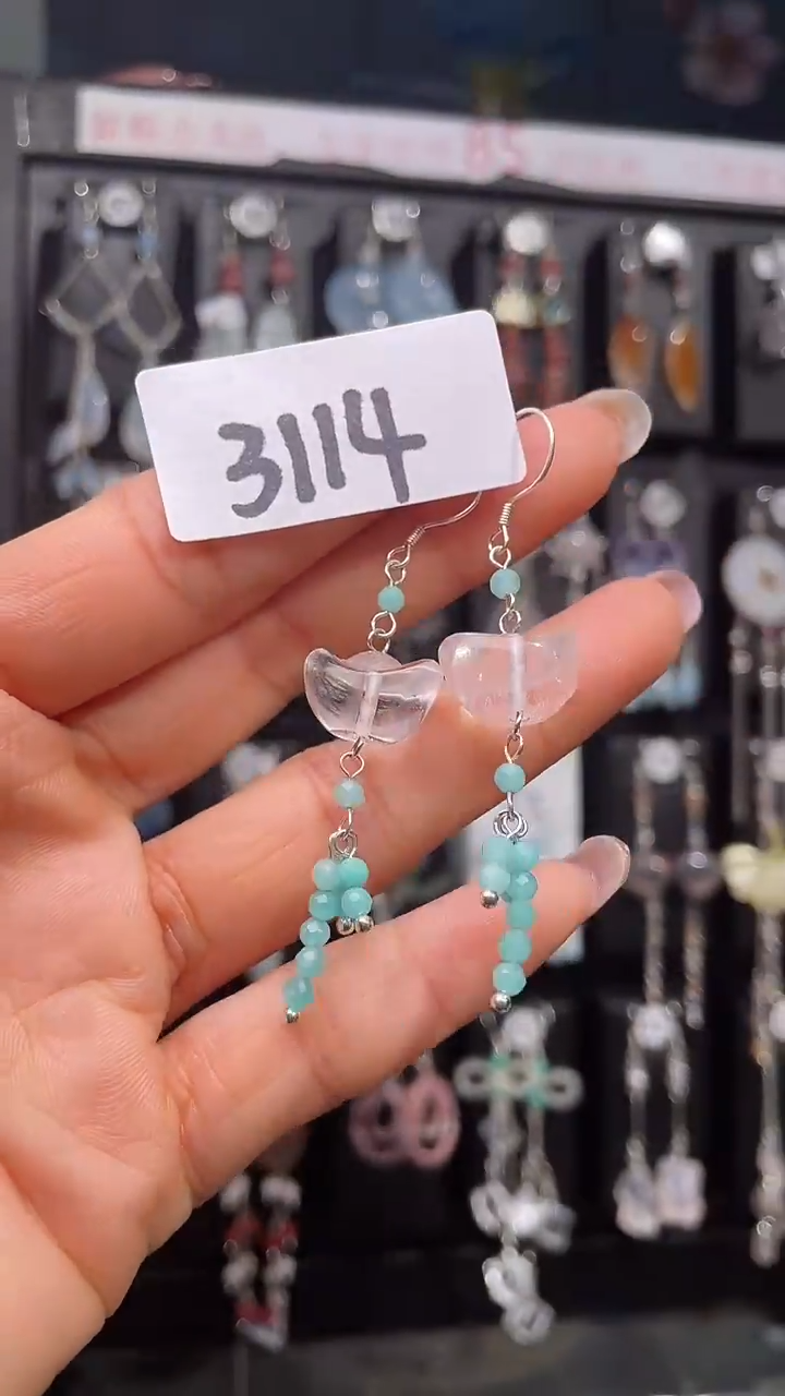 颈饰未镶嵌水晶喜欢拍