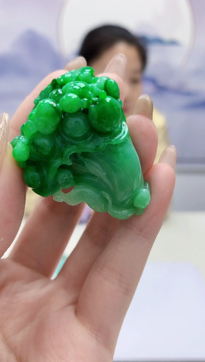 【闪购商品】定制翡翠未镶嵌4902jw-毛货挂件138